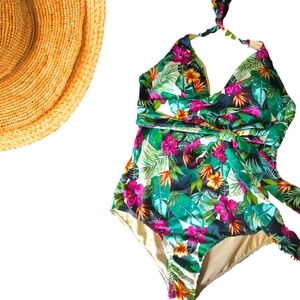 Women's Swimsuits For All NWT One Piece 18